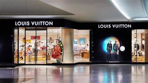 louis vuitton boutique in malaysia